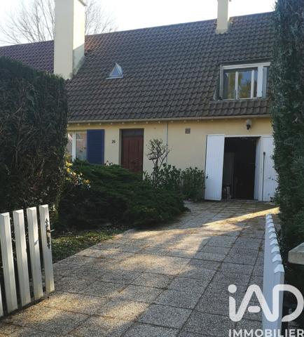 Maison à vendre 5 pièces 101 m² Saint-Fargeau-Ponthierry