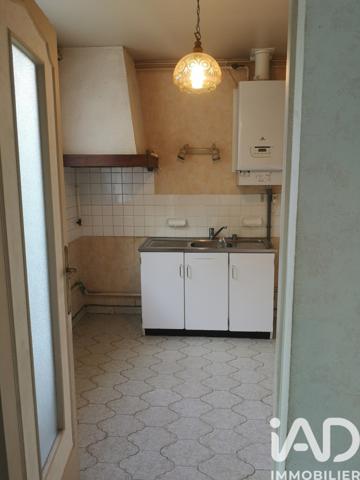 Maison à vendre 5 pièces 101 m² Saint-Fargeau-Ponthierry