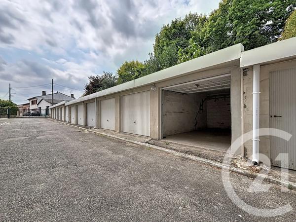 Parking à vendre  13,96 m 2   MONTAUBAN  - 82