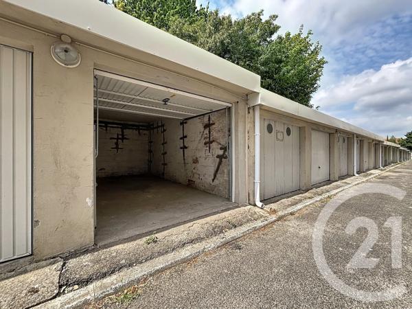 Parking à vendre  13,96 m 2   MONTAUBAN  - 82