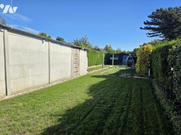 PLAIN PIED type longère  - 2 chambres + bureau - jardin - garage