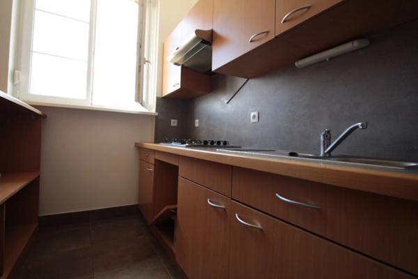 Dpt Moselle (57), ZIMMING appartement T5 de 93,98 m² avec cave et garage