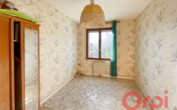Maison à vendre    5 pièces • 101,28 m2 Saint-Germain-du-Puy