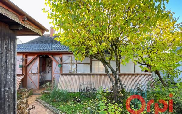 Maison à vendre    5 pièces • 101,28 m2 Saint-Germain-du-Puy