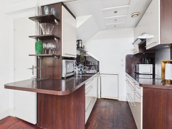 Vente - Biarritz Centre  -  charmant T3 en duplex avec cave