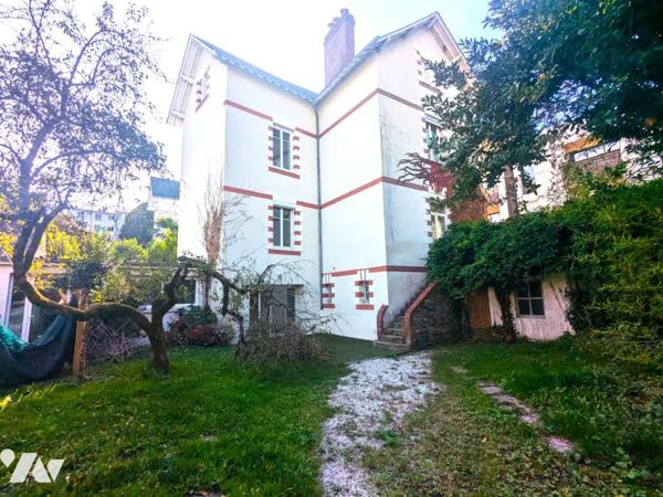 NANTES SAINT-DONATIEN - MAISON FAMILIALE DE CARACTERE 10 PIECES - 6 CHAMBRES AVEC JARDIN ET PARKINGS