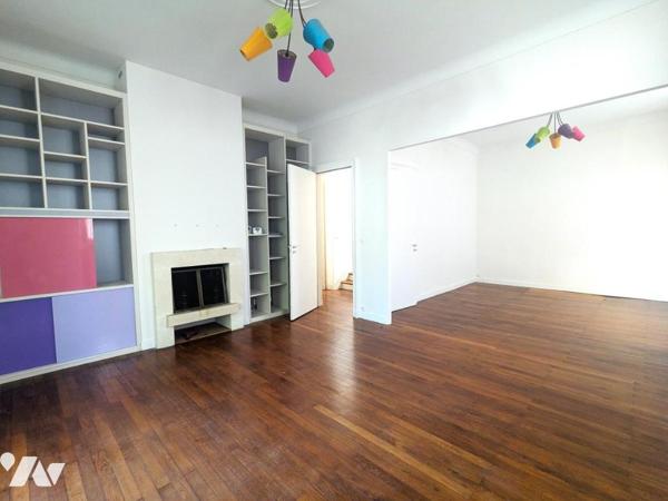 NANTES SAINT-DONATIEN - MAISON FAMILIALE DE CARACTERE 10 PIECES - 6 CHAMBRES AVEC JARDIN ET PARKINGS