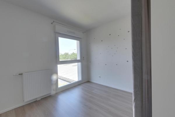 Appartement Romainville 4 pièce(s) 92 m2 avec terrasse