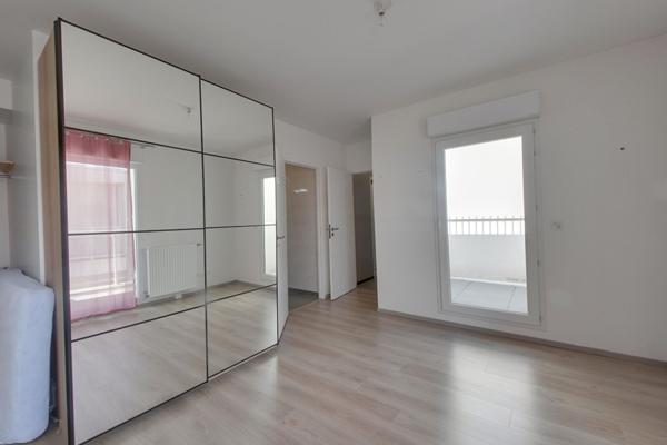 Appartement Romainville 4 pièce(s) 92 m2 avec terrasse