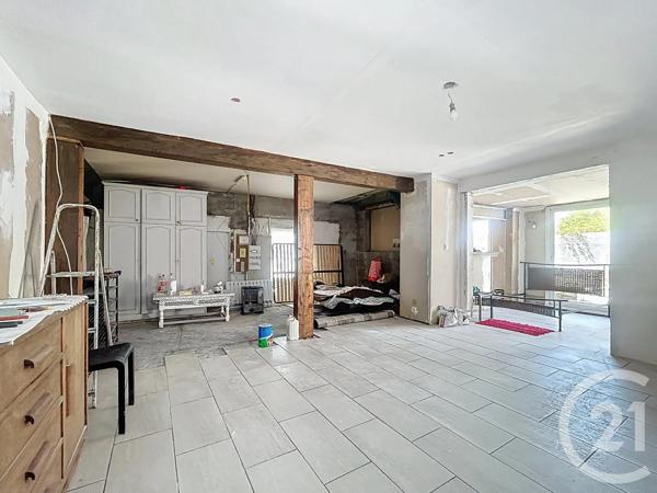 Maison à vendre  5 pièces - 149,01 m 2   VARENNES SUR ALLIER  - 03