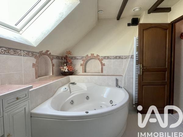 Maison à vendre 7 pièces 184 m² Olivet