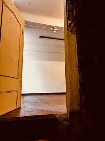 commerce neutre et son logement