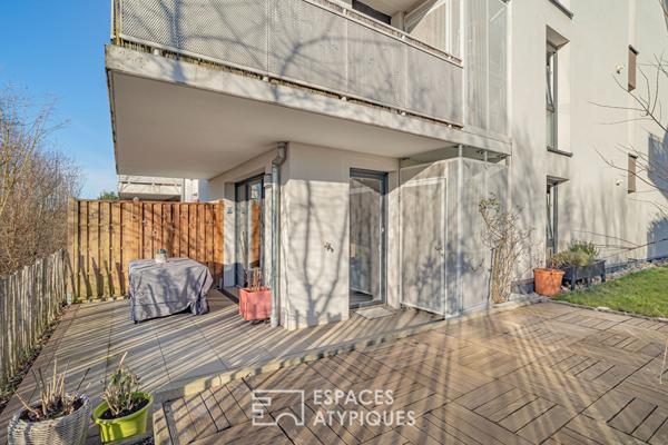 Rez-de-jardin dans un environnement arboré