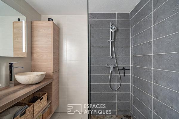 Rez-de-jardin dans un environnement arboré