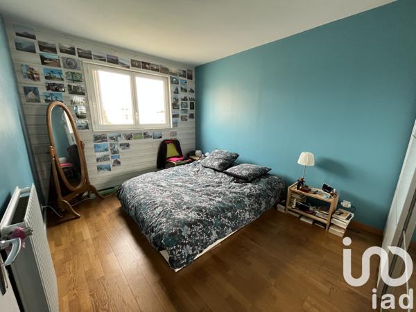 Appartement à vendre 3 pièces 74 m² Montigny-le-Bretonneux