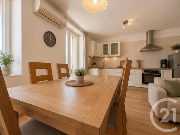 Appartement T4 à vendre  4 pièces - 106 m 2   LE PONT DE BEAUVOISIN  - 38