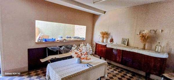 Maison de caractère de 1885, un bien unique, empreint d'histoire et de charme au coeur de Lézinnes 89160 : 167m2 habitable