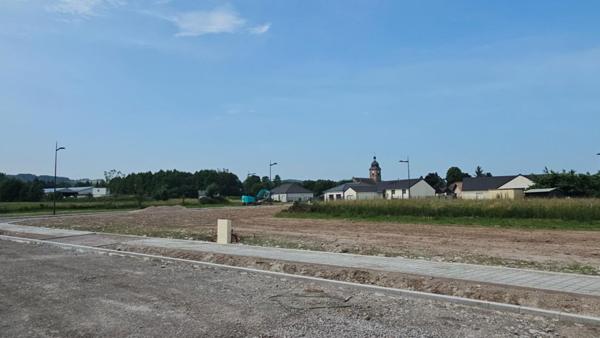 CORCIEUX - TERRAIN À VENDRE  - PLAT - VIABILISE -