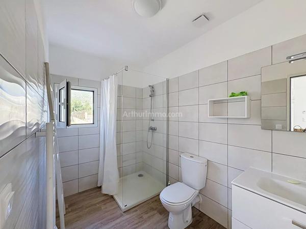 Vente                                                      Propriété
                        
                     9 pièces                      319 m2                     à Calvi