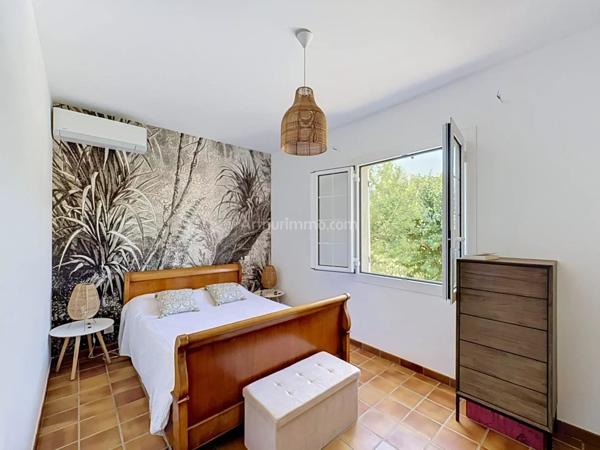 Vente                                                      Propriété
                        
                     9 pièces                      319 m2                     à Calvi