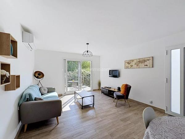 Vente                                                      Propriété
                        
                     9 pièces                      319 m2                     à Calvi