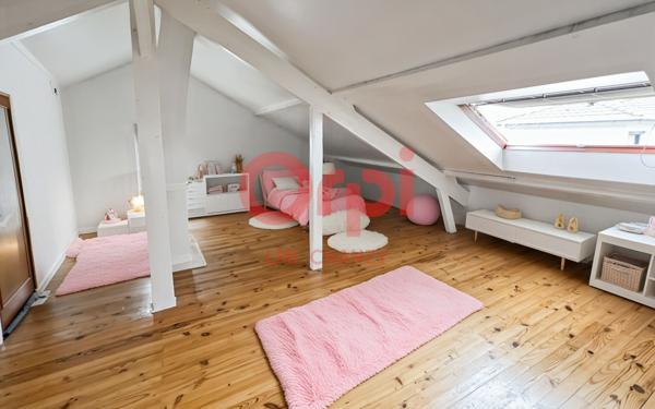 Maison à vendre    3 pièces • 115,91 m2 Livry-Gargan