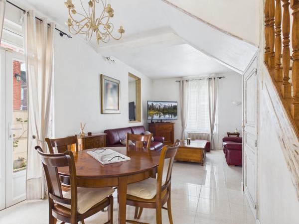 Maison à COMPIEGNE (60200)