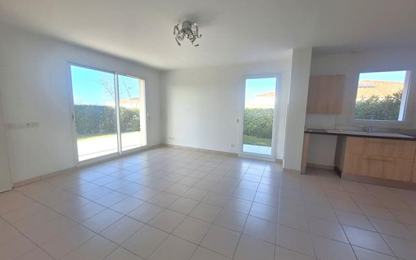 Maison à vendre    2 pièces •  Médis