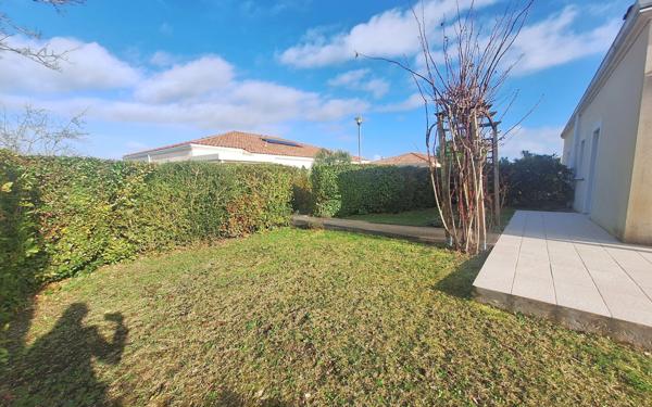 Maison à vendre    2 pièces •  Médis