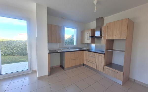 Maison à vendre    2 pièces •  Médis