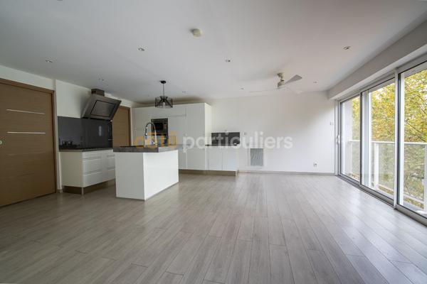 Vente
                Appartement69,66 m² - 3 Pièces -
                    NARBONNE (11100)