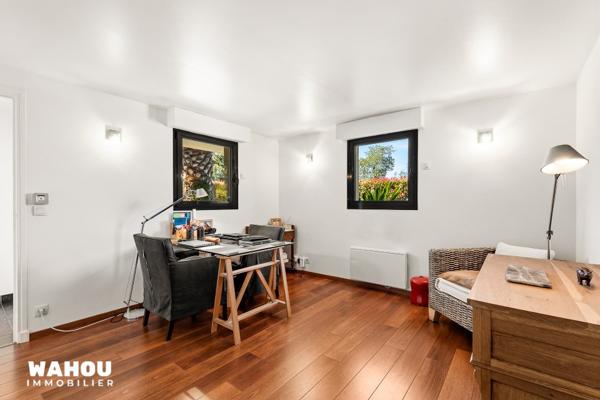 Villa d’architecte d’exception avec vue panoramique sur la baie de Cannes