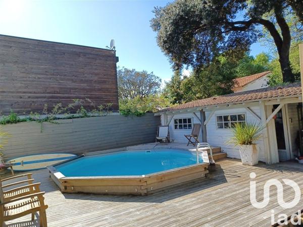 Maison 8 pièces de 171 m² à Vaux-sur-Mer (17640)