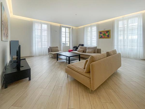 Cannes (06400) Lot de 9 appartements rénovés avec prestations de qualité