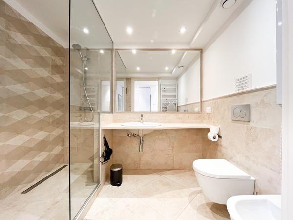 Cannes (06400) Lot de 9 appartements rénovés avec prestations de qualité