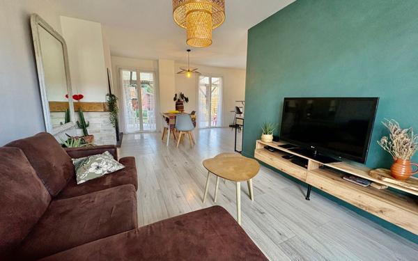 Maison à vendre    5 pièces • 97,27 m2 Bondoufle