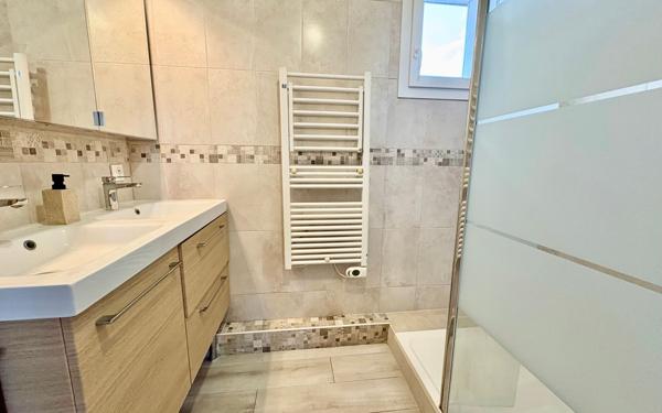 Maison à vendre    5 pièces • 97,27 m2 Bondoufle