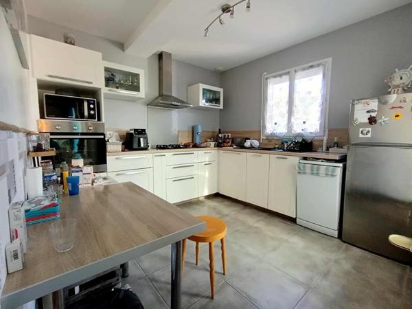 Maison Istres 5 pièce(s) 85 m2 Garage ET Jardin