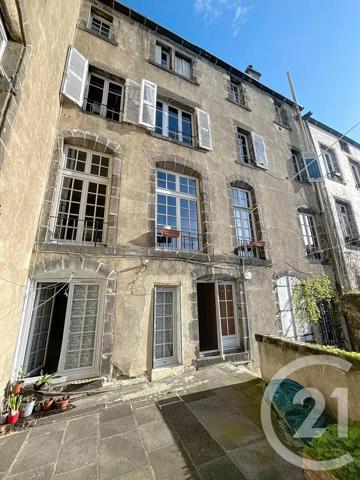 Appartement F3 à vendre  3 pièces - 83,80 m 2   RIOM  - 63
