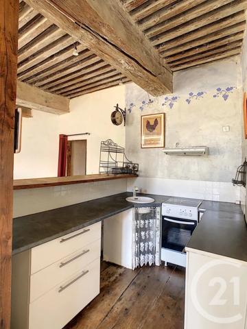 Appartement F3 à vendre  3 pièces - 83,80 m 2   RIOM  - 63