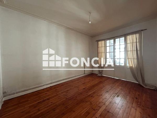 Location Appartement 3 pièces 101.2 m² - 3-5 RUE DU PORT AU VIN Nantes 44000
