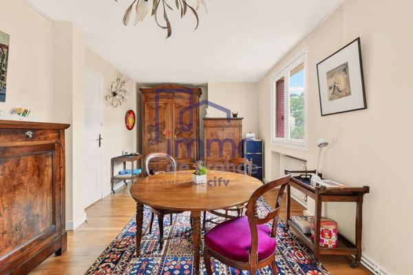 Appartement 4 pièces                                        - 69005 Lyon 5e  Arrondissement Réf : 21756