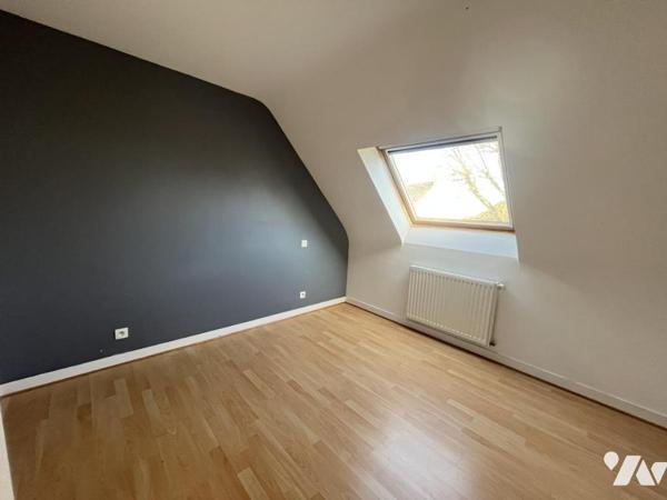 Maison d'habitation T.5 construite sur 2 niveaux