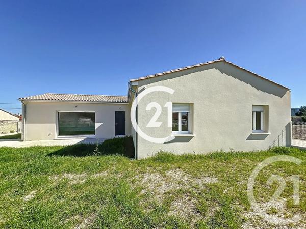 Maison à vendre  4 pièces - 120,50 m2 CHATEAUBERNARD - 16