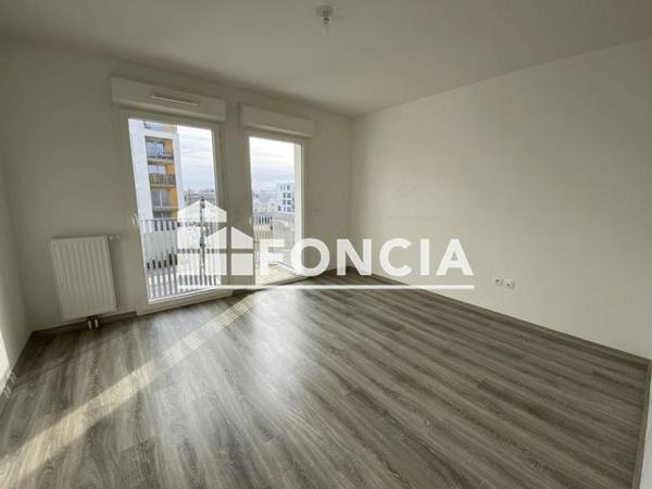 Location Appartement 4 pièces 88.42 m² - 177 RUE DU PAS NOTRE DAME Tours 37100