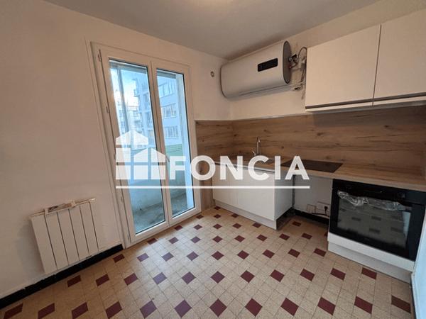 Location Appartement 3 pièces 71.92 m² - 50 BOULEVARD JOSEPH VALLIER Grenoble 38100