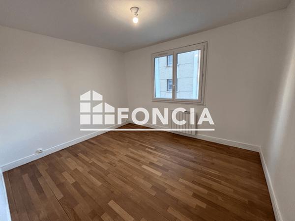 Location Appartement 3 pièces 71.92 m² - 50 BOULEVARD JOSEPH VALLIER Grenoble 38100