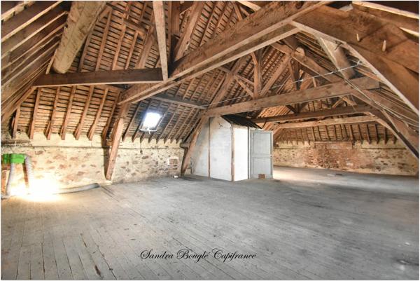 Maison à vendre 6 pièces MONTJEAN (53)