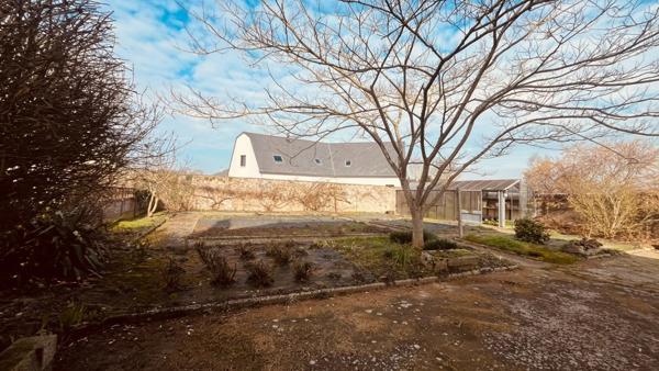 Maison à vendre 6 pièces MONTJEAN (53)