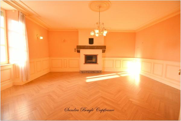 Maison à vendre 6 pièces MONTJEAN (53)